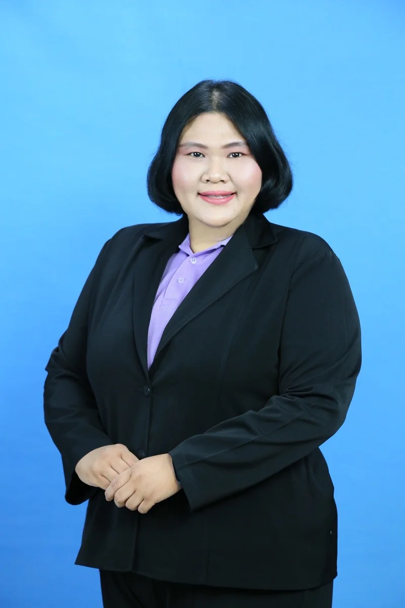 นางสาวศุภารัตน์ หงส์ประเสริฐ