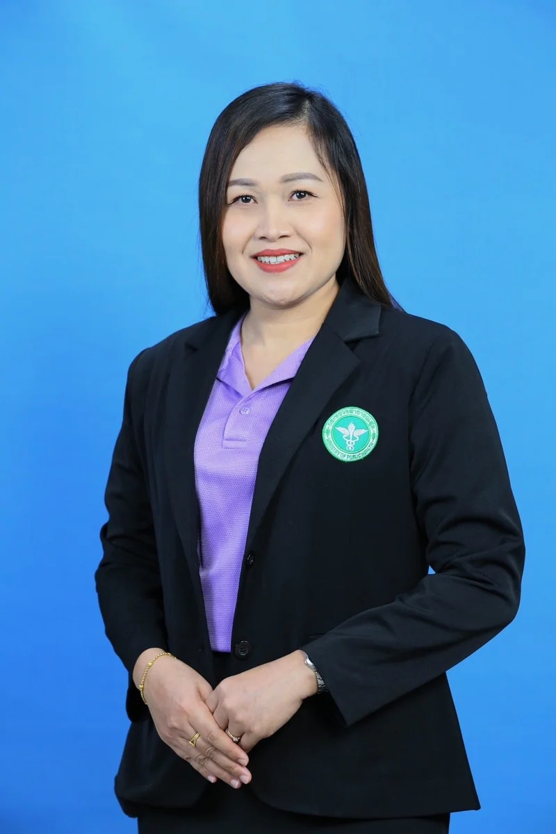 นางสาวพรนิดา นาคบุญตัน