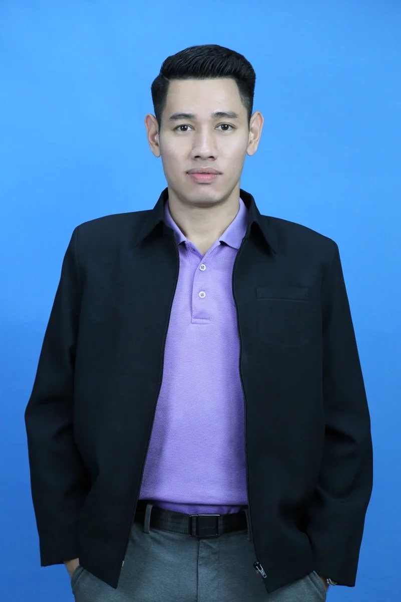 นายธวัชชัย บัวบาง