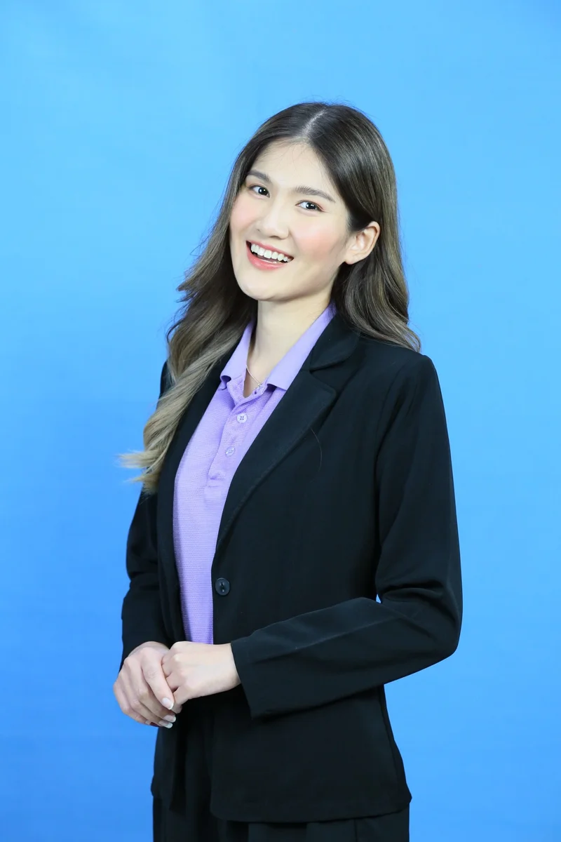 นางสาววิภารัตน์ ศรีน้อย