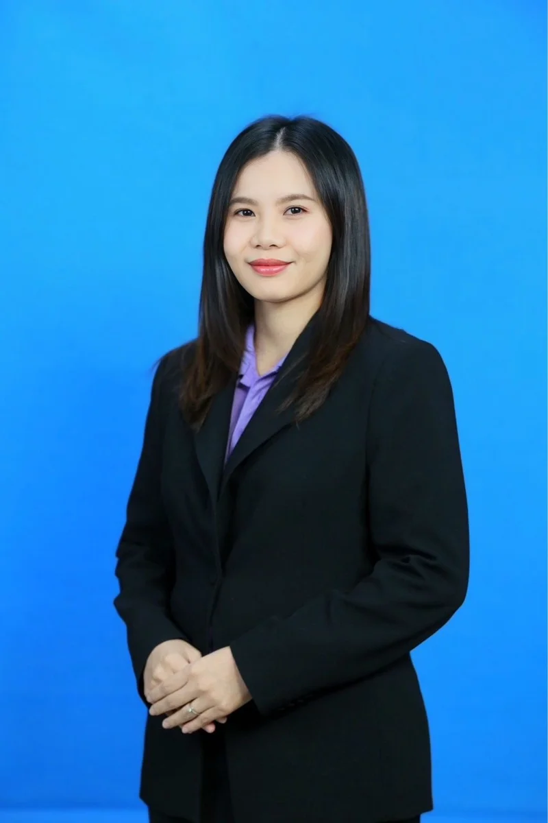 นางสาวนันทรัตน์ พันธุ์เดช